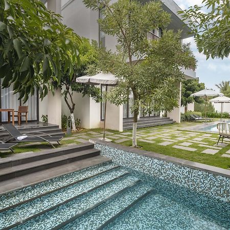 Oakwood Ha Long Hotel Buitenkant foto