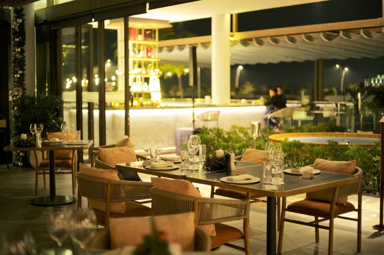 Oakwood Ha Long Hotel Buitenkant foto