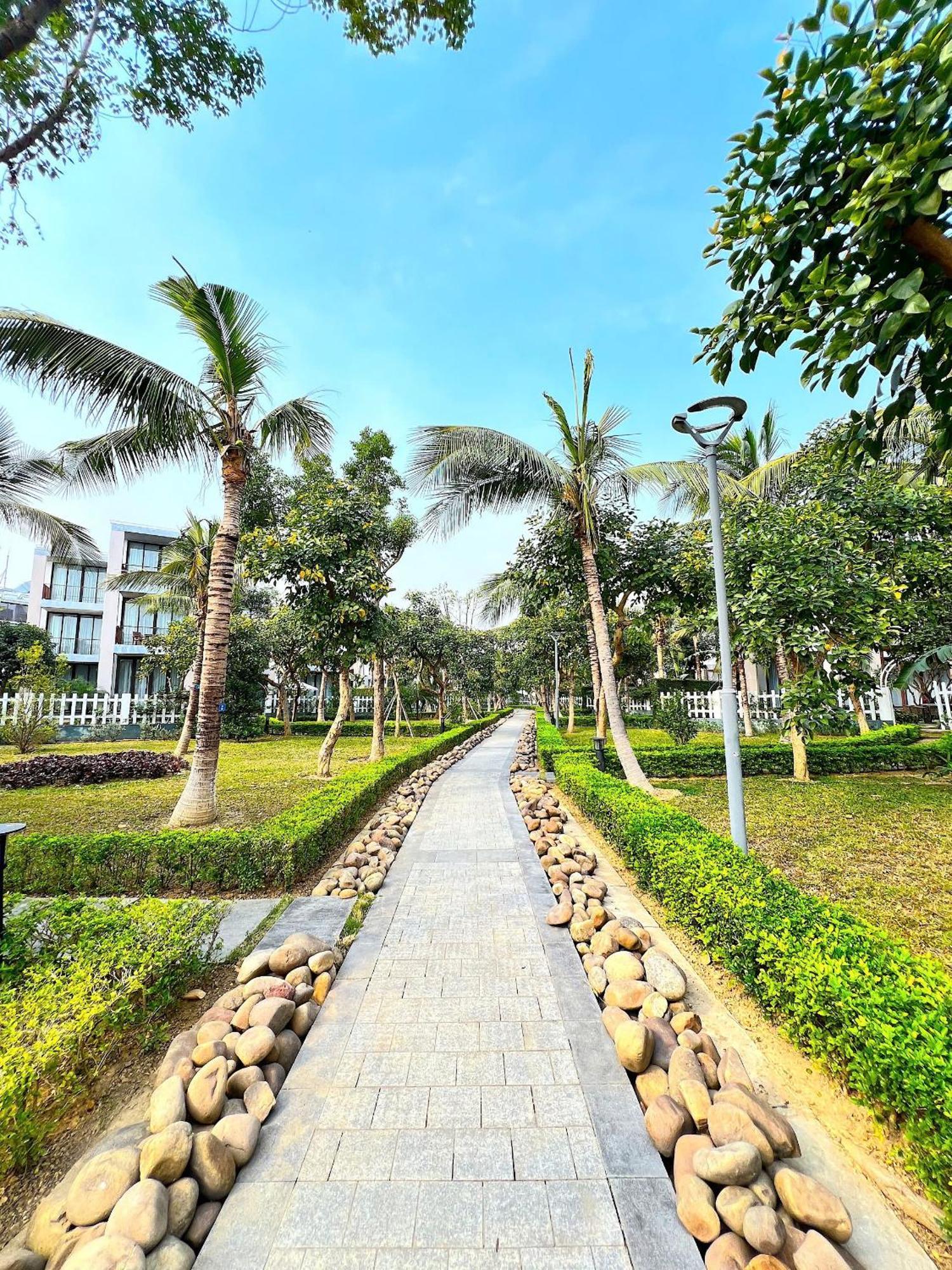 Oakwood Ha Long Hotel Buitenkant foto