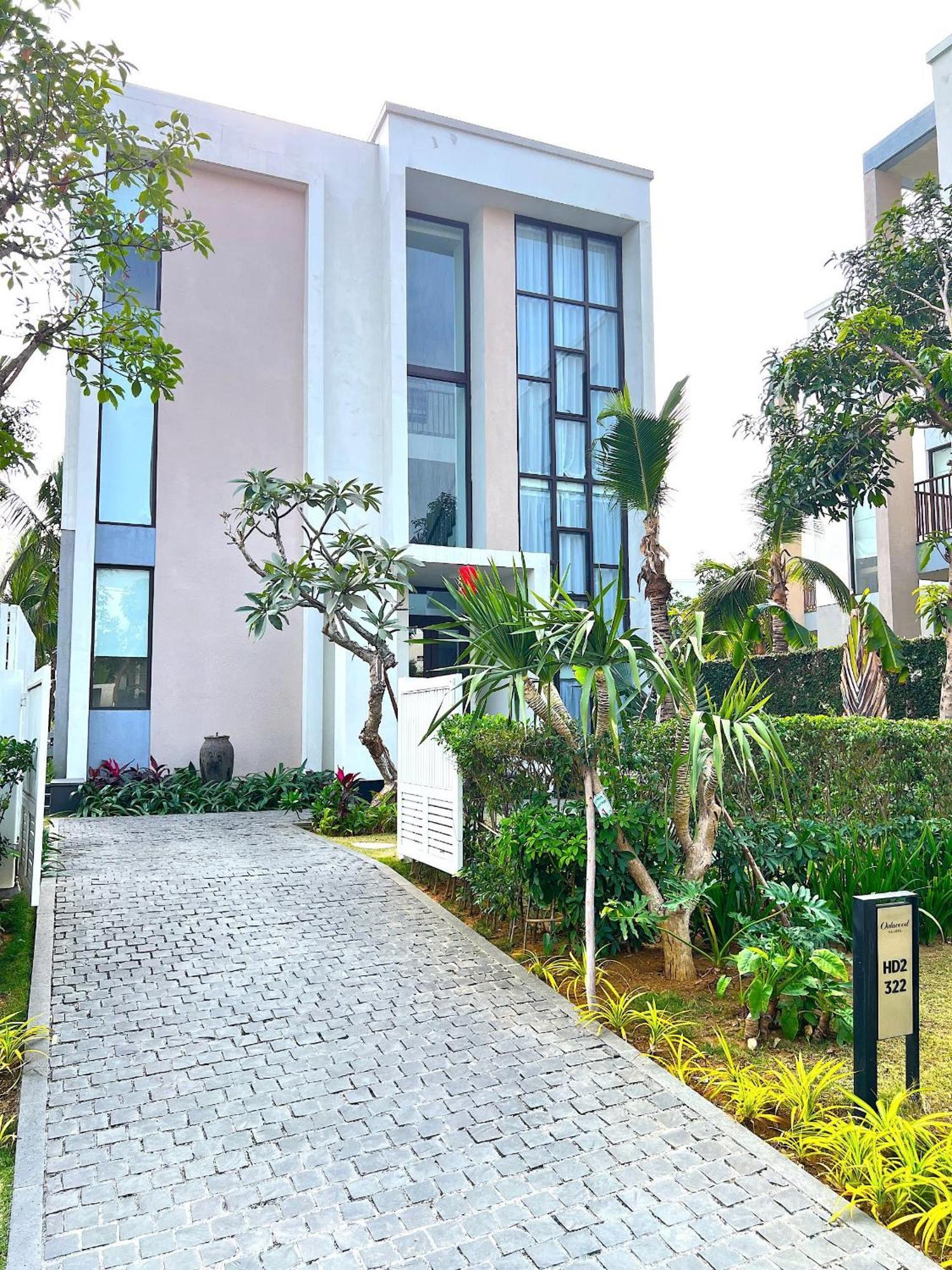 Oakwood Ha Long Hotel Buitenkant foto